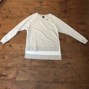 nike dri-fit sweatshirt